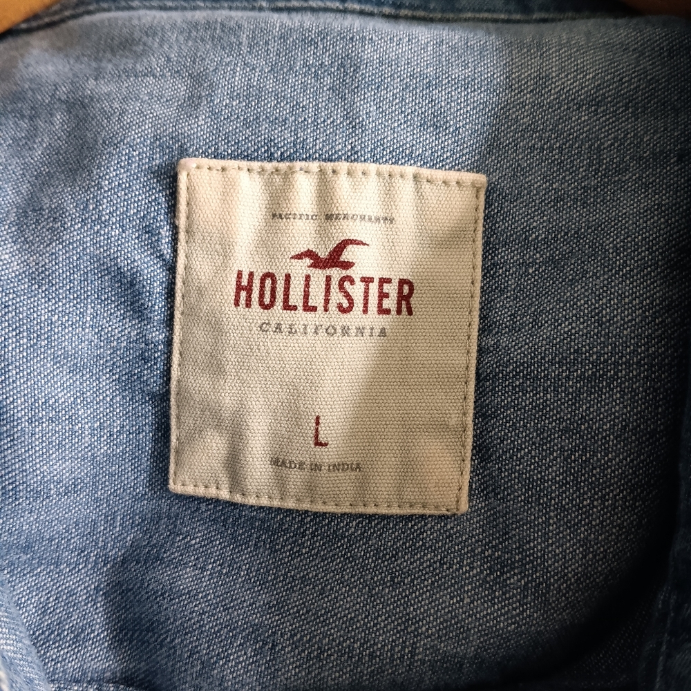 Hollister Indigo Denim Button-Up Shirt - Women's - Picture 6 of 7